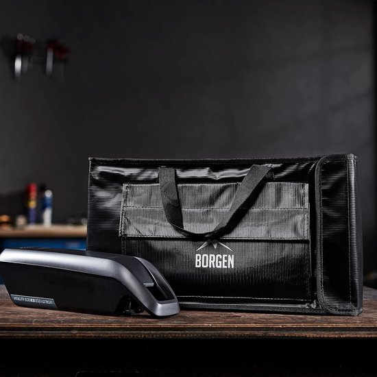 Accutas voor EBike accu en LIPO accu - opslag in huis of garage - bescherming tijdens opladen met buitenvak voor accessoires van Accutas