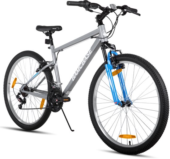 BAMCBASE Agave Voorvering Mountainbike - 26 inch - Carbonstalen Frame - 18 Versnellingen - Handrem - V-Brake - Spatborden - Grijs van Bamcbase