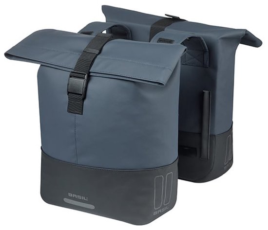 Basil Cove - Dubbele fietstas - 28-32 liter - Waterafstotend - Reflectie details - Gerecycled materiaal - blauw/zwart van Merkloos