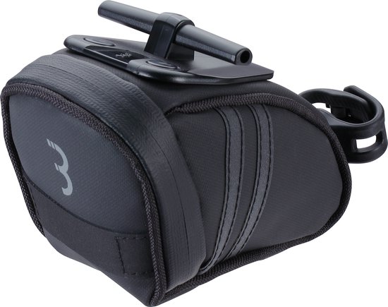 BBB Cycling CurvePack Reflect Zadeltas Fiets - Racefiets Tas Tarpaulin - Reflecterend Tasje - Zwart - Maat S - BSB-13S van BBB Cycling