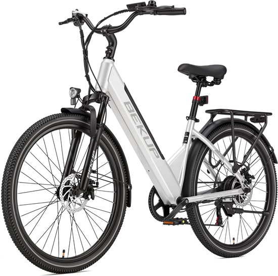 Bekup V1 Elektrische stadsfiets - 26 inch lage instap - 522Wh lange actieradius accu - 250W achterwielmotor - 45Nm koppel - Shimano 7 versnellingen - Schijfremmen voor en achter - LCD-display - Geveerde zadelpen - Zilverwit
