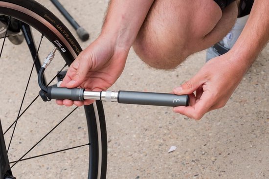 BMP-50 Mini-fietspomp racefiets Presta- Schrader- en Dunlop-ventielen hoog volume en druk zwart