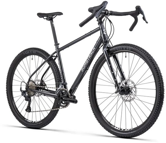 Bombtrack - Beyond 1 - Touring Fiets - Bikepacking Adventure Bike - Metallic Zwart - Maat M 48 cm
