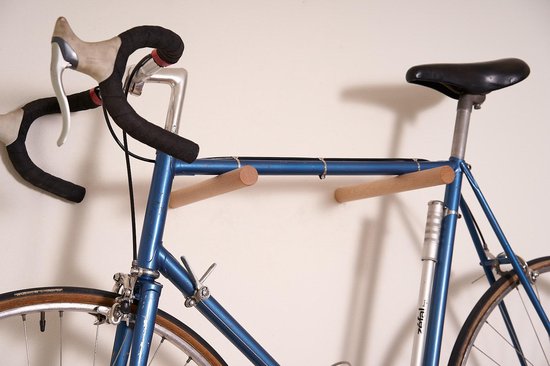 BOTL Amsterdam #3 - 100% Beuken - Natural Oil - Fiets ophangsysteem - [Muurbeugel fiets] - Fietsbeugel - fiets ophangbeugel - Fietshanger - Fiets hanger muur - fiets ophang systeem - Fiets muurhaak - Fiets hanger - Fiets ophangen - Fiets Muur wand van BOTL Amsterdam