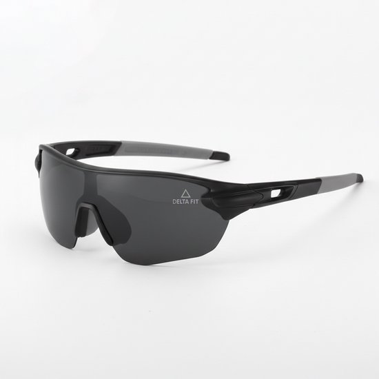 Delta Fit Hardloop Zonnebril – UV-bescherming – Zwart met zwarte Glazen – Inclusief Case van Delta