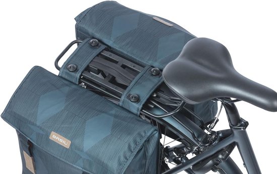 Dubbele fietstas Estate Blue 40-49 liter - Basil Double Bicycle Bag van Basil