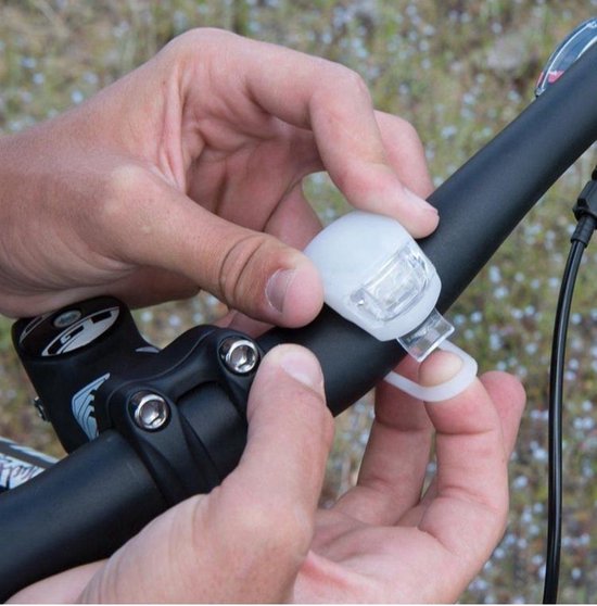 Fietslampjes LED - Wit en Rood - Inclusief Batterijen - Voor en achter - In twee kleuren - Siliconen omhulsel - Rood en wit licht - Premium fietslampjes - fietslampen - 10 Stuks (5 rode en 5 witte)
