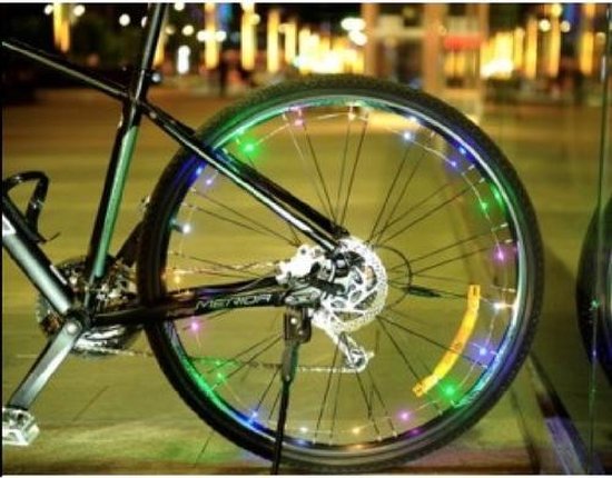 Fietslicht slinger - LED - Spaakwiel verlichting - Fietsverlichting - Decoratie fiets - Verlichting - Incl. batterijen