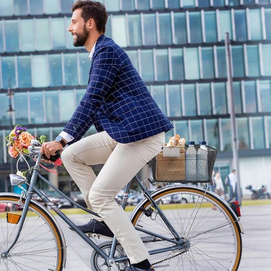 Fietsmand achter, 40 x 30 x 20 cm, grote fietsmand, bagagedragermand van metaal, zwart, met fietskleding van Relaxdays