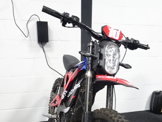 Laadhouder - Elektrische Fiets Opladerhouder Grijs maat XL (300x160x100mm) - Lader ophangen - Oplader organizer van ProPlus