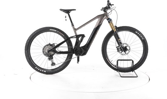 Moustache Bikes Trail 10 Elektrische full-suspension mountainbike Bosch 29" zwart