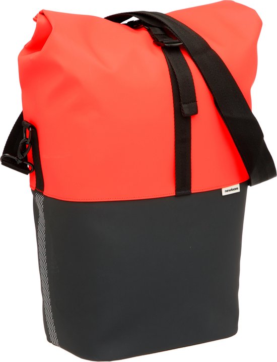 New Looxs Nyborg Single - Fietstas Enkel - Afneembare Schoudertas - 13 inch Laptopvak - Waterdicht Polyester - 17 liter - Zwart & Rood van New Looxs