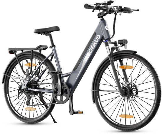 Qekud F26 Pro Elektrische Fiets 26" Trekking E-Bike - 250W Motor - 36V 13Ah Accu - 100km Bereik - 7 Versnellingen - Stapdoor Frame van Merkloos