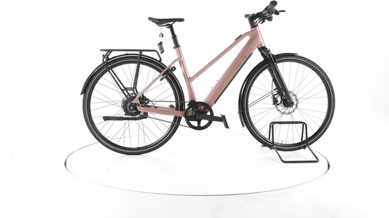 Riese & Müller UBN Elektrische citybike Accu 720Wh 28" 2024 roze Pro Refurbished