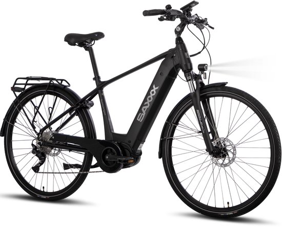 SAXXX 28 inch elektrische fiets - Trekking E-bike - 250W middenmotor - 80Nm koppel - 36V 540Wh lithium accu - tot 110 km actieradius - SHIMANO Deore 10 versnellingen - CST anti-lek banden - hydraulische schijfremmen - zwart