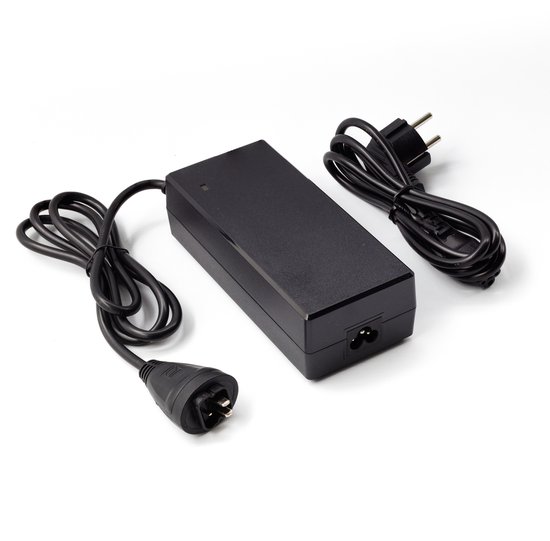 Stella Type 3 vervangende lader | 2A 36V | Ovale stekker van Merkloos