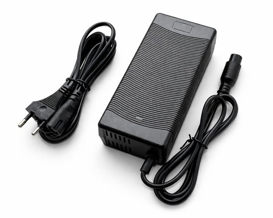 V20 / S20 Fatbike Oplader 54.6V 3A – GX16 3-Pins (12mm) – Geschikt voor QMWheel, OUXI, CrossBoss & La Souris van Merkloos